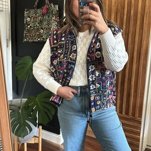 Vintage floral Zip Floral Fleece Sweater. Size